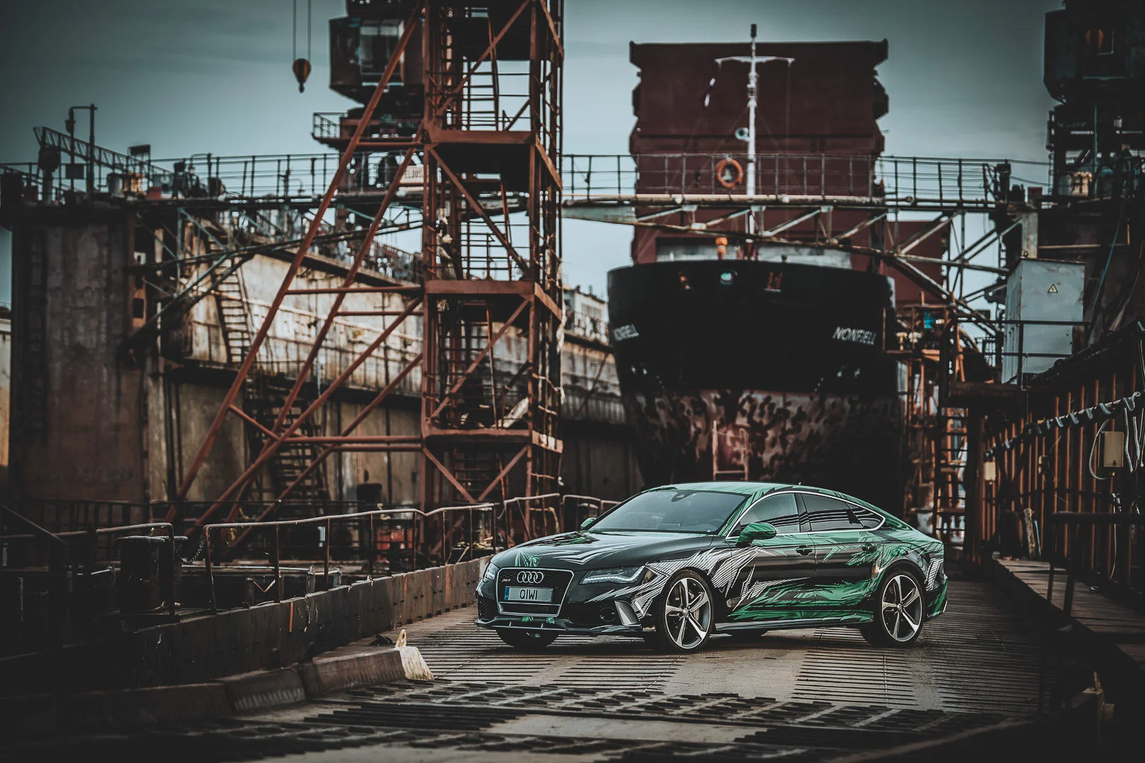 Black Car, Reportage Frame – Car Advertising Image