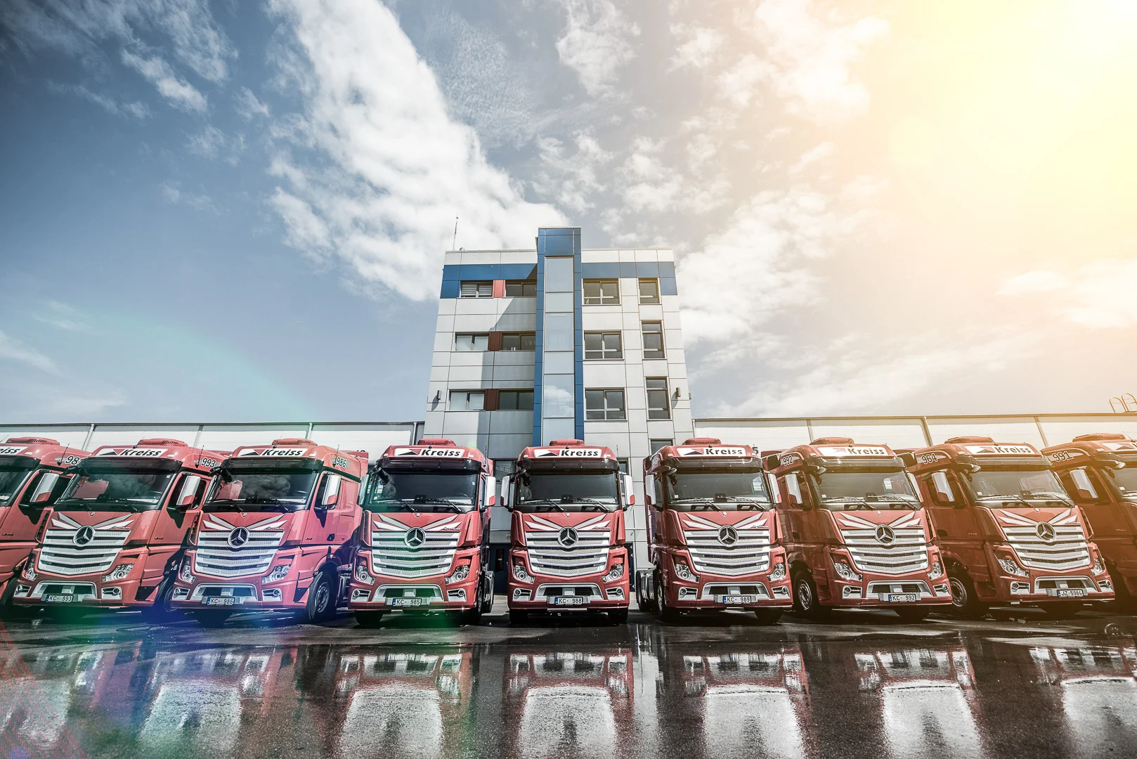 Automotive Factory Interior, Vehicle Photography – Editorial Automotive Photography