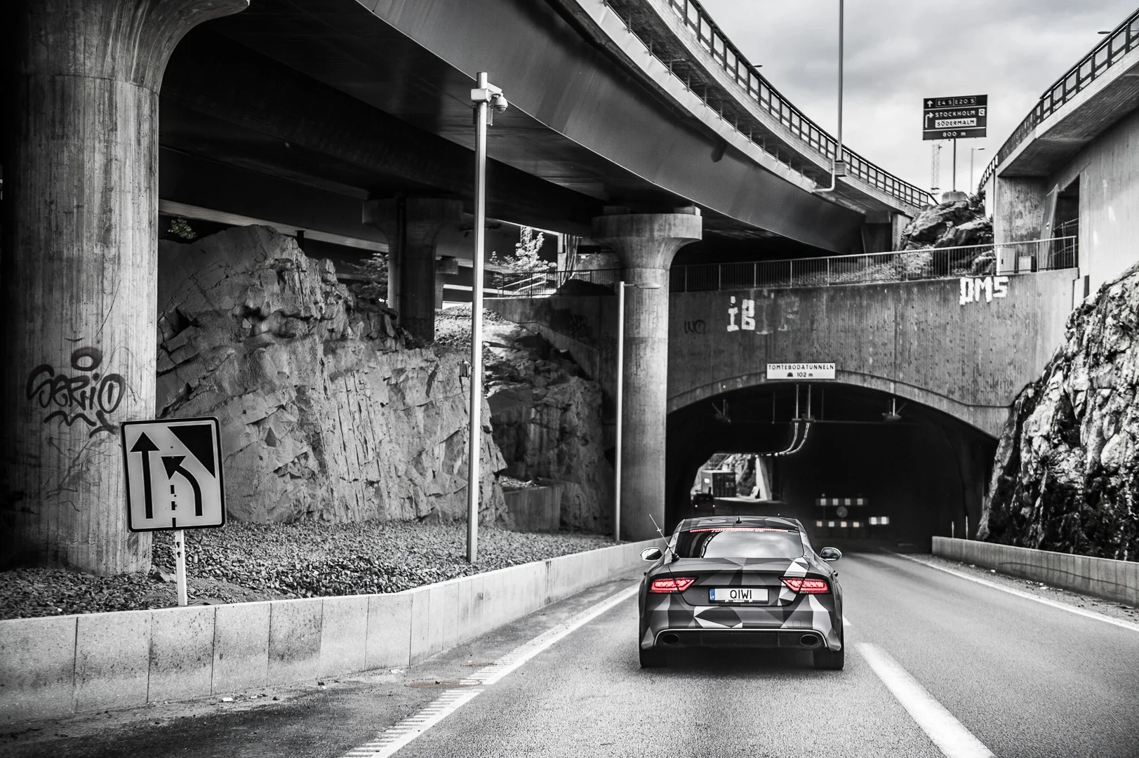 Black Car, Automotive Photography, Dynamic View – Automotive Photography