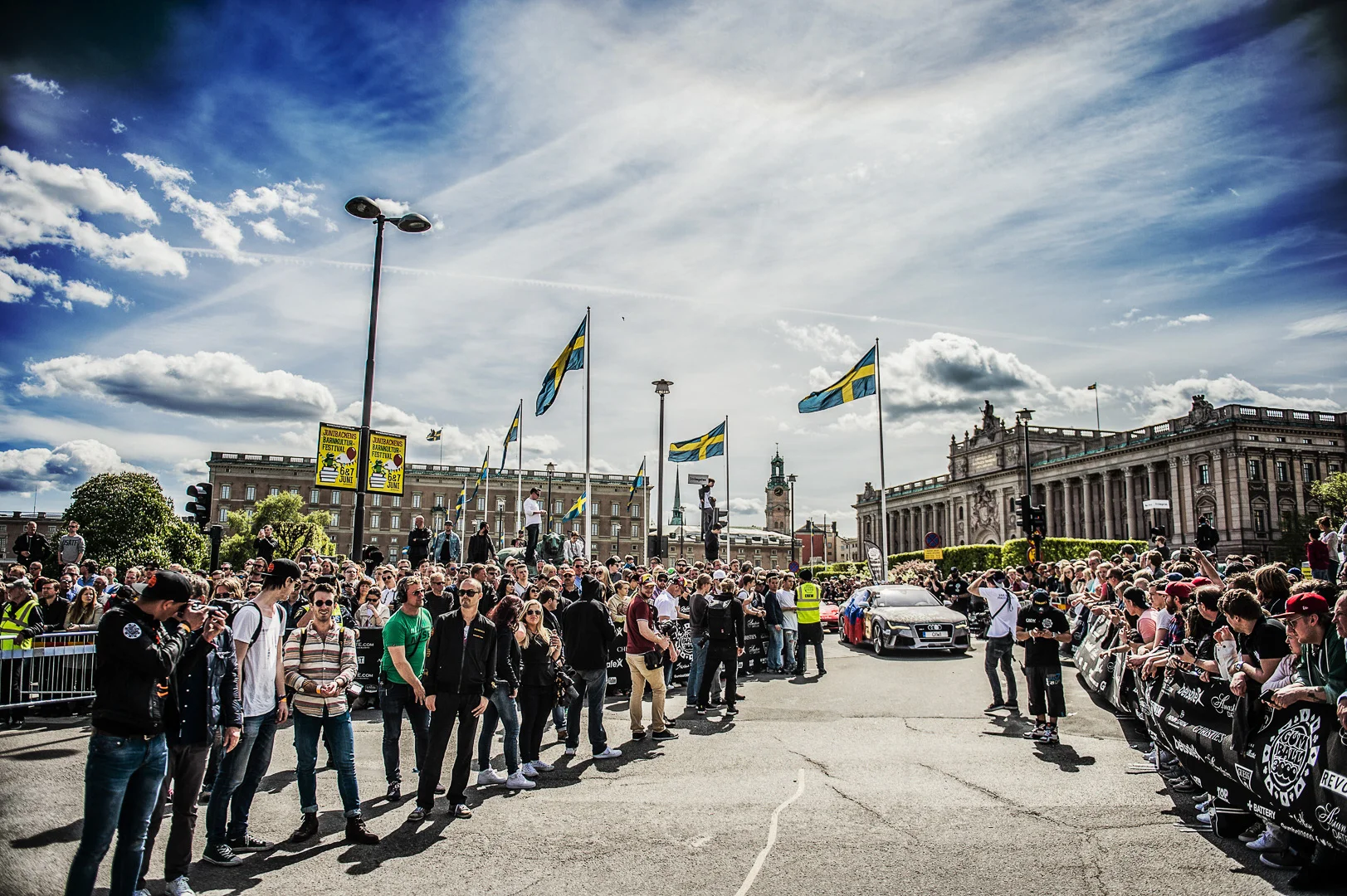 Group of Men – Professional Event Reportage