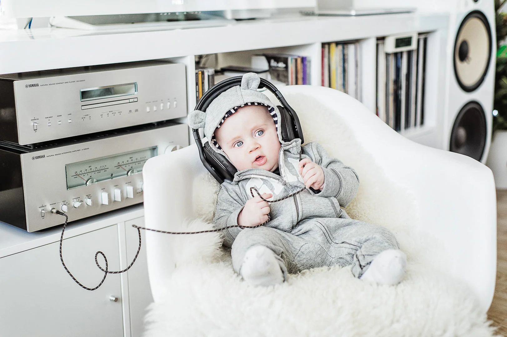 Child in Winter Clothes, on a White Background – Family Photography Portfolio