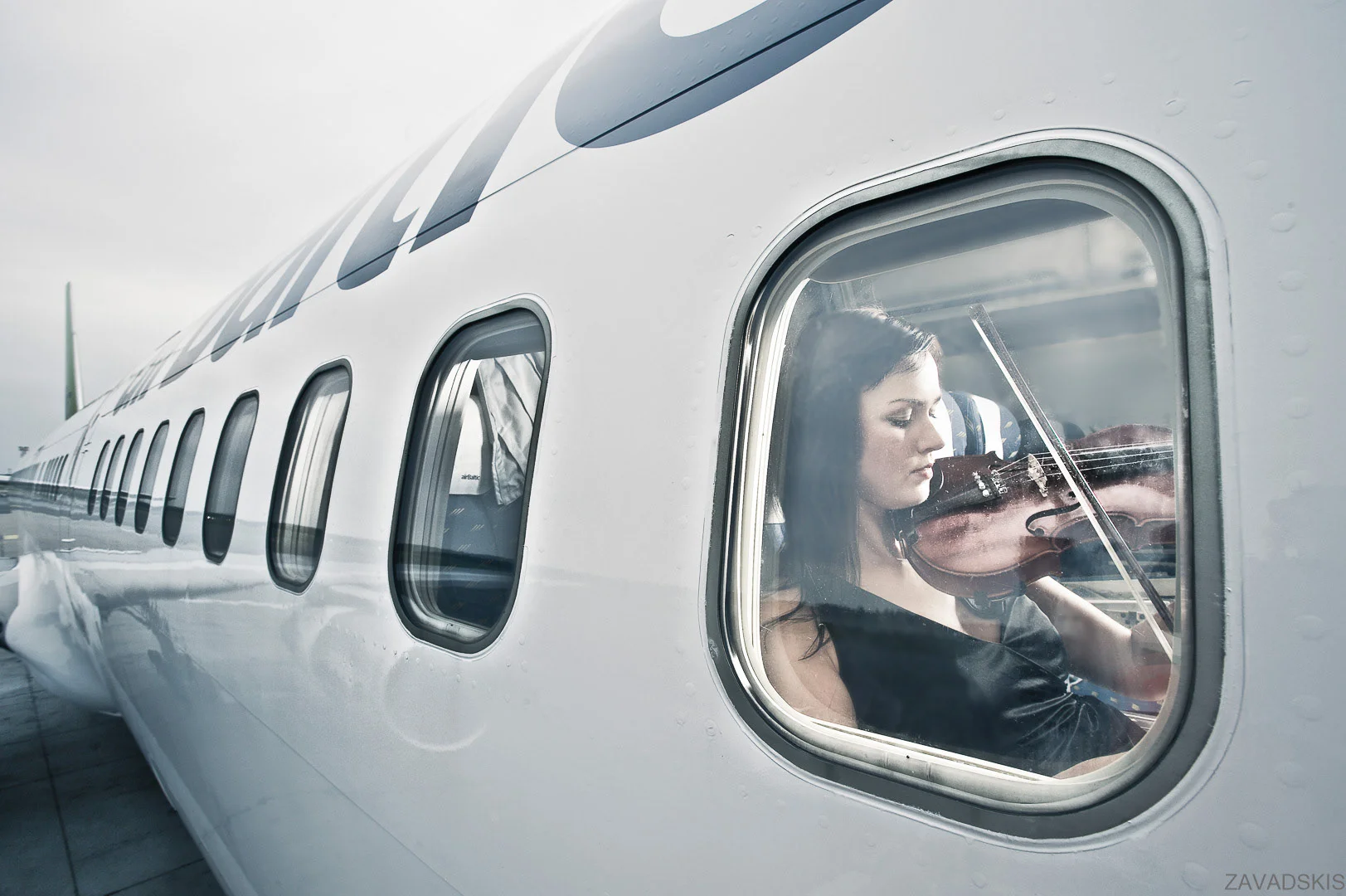 Musician with Violin, Concert Photography – Stage Photography