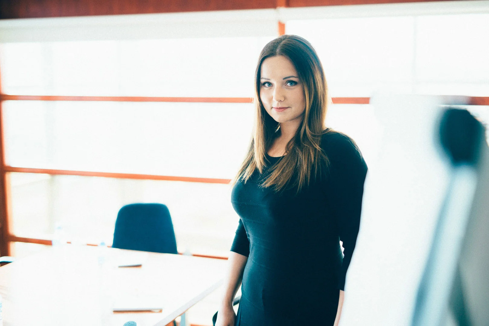 Portrait: Business Style Photography of a Woman – Business Portrait Portfolio
