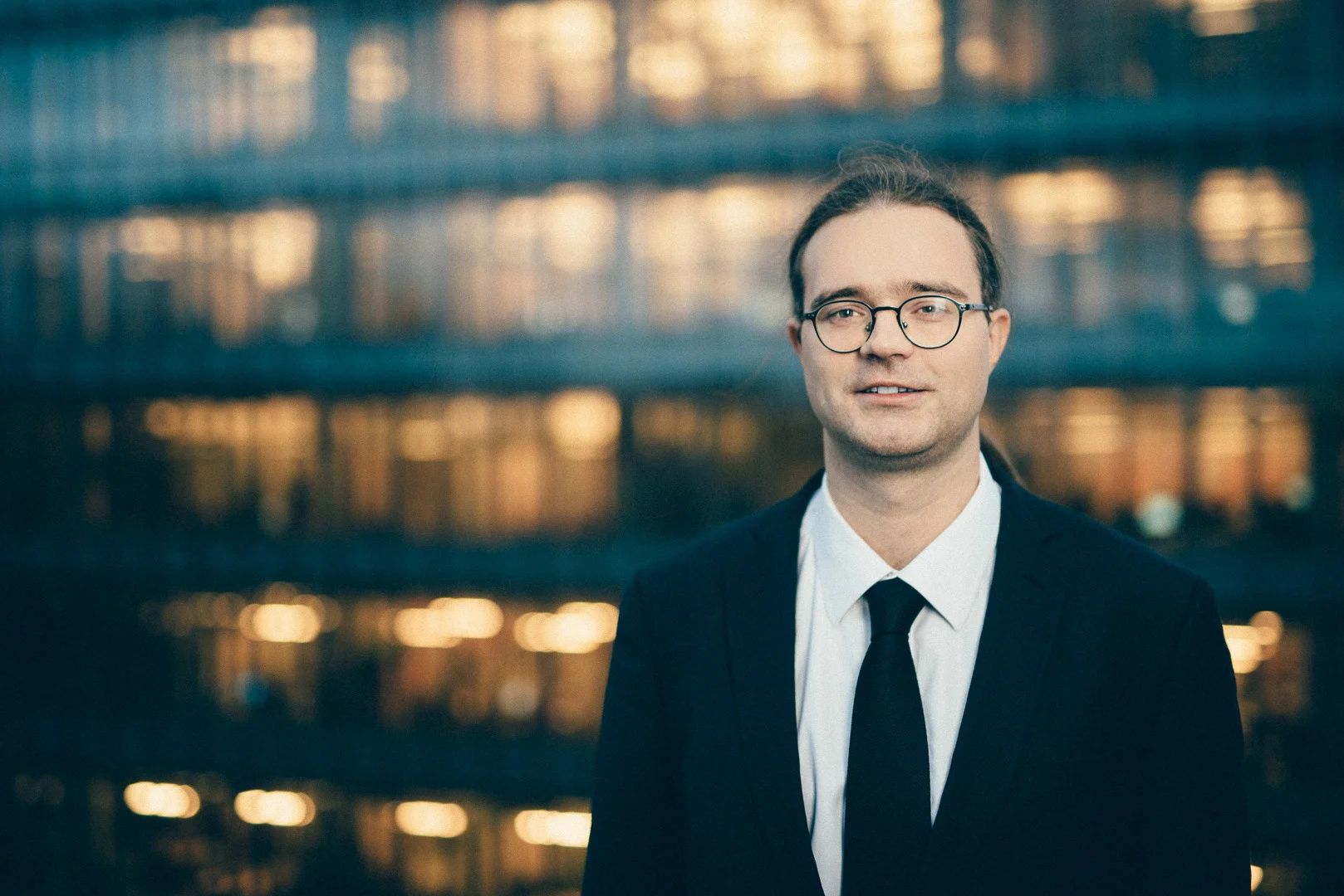 Man in Suit Portrait, Professional Business Look – Personal Branding Portrait