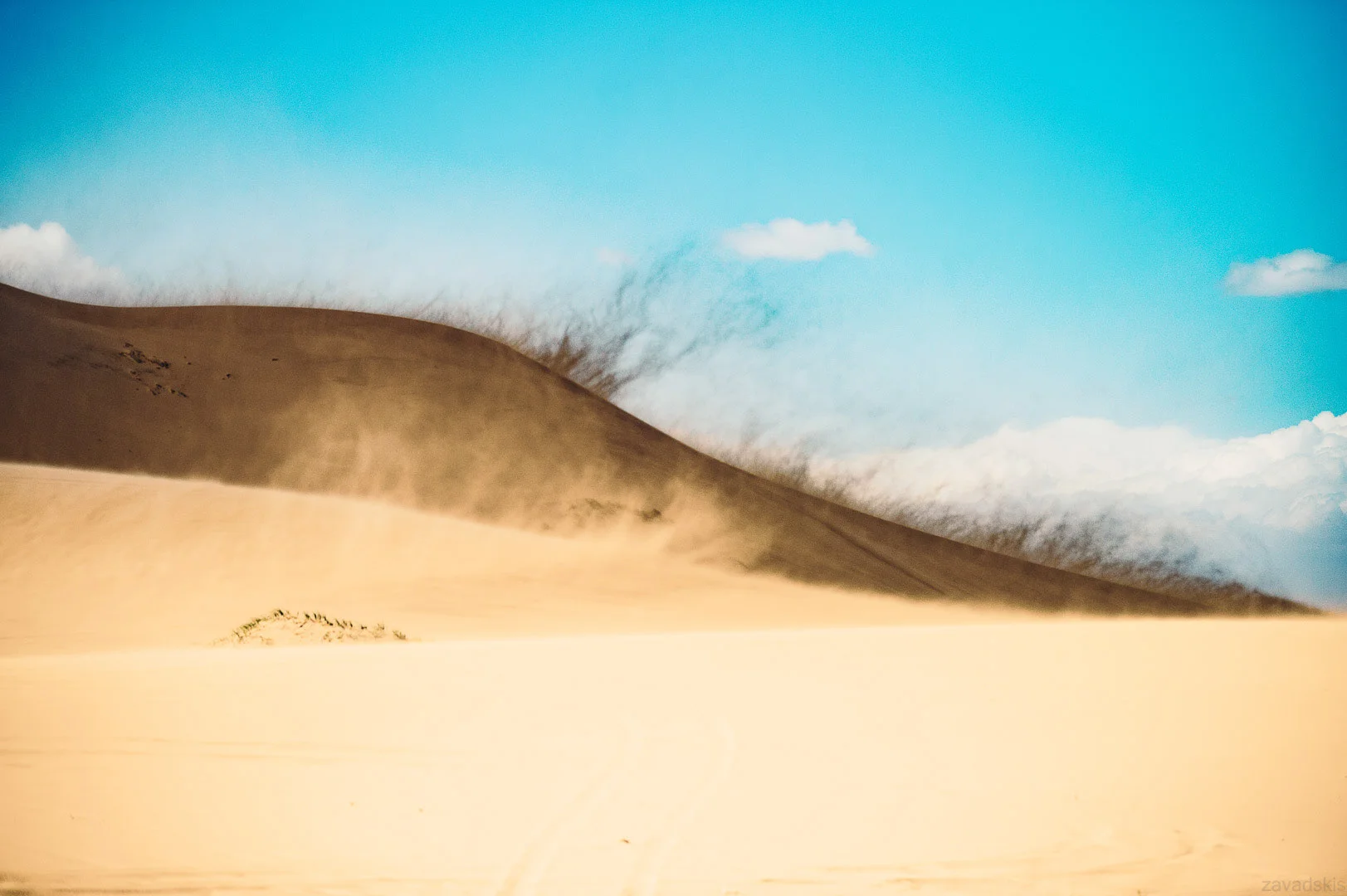 Red Sand Dunes, Desert Landscape, Red Sand Dunes – Travel Photography